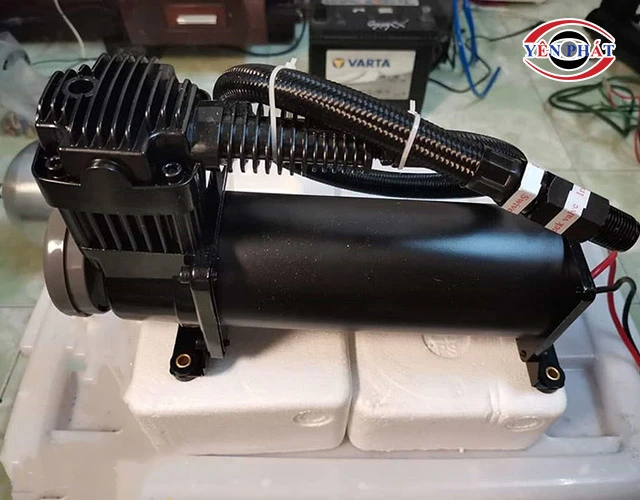 Máy khí nén Ahagara A480C12 24V