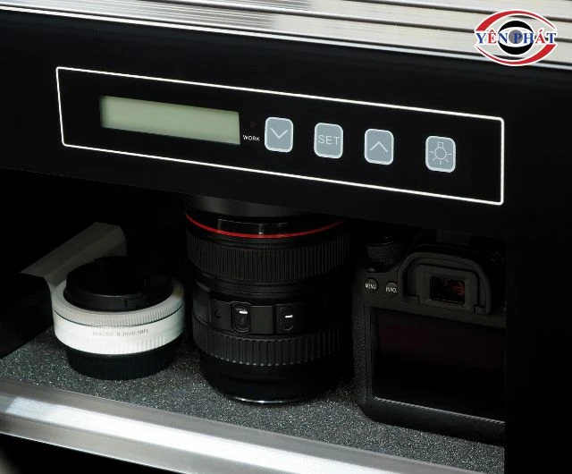 Tủ chống ẩm 40L có công nghệ hút ẩm hiện đại