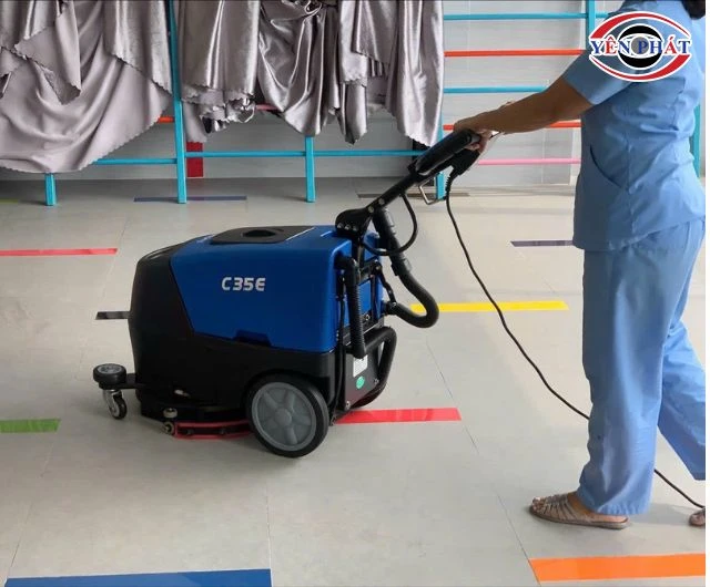 Máy chà sàn Clepro cơ động
