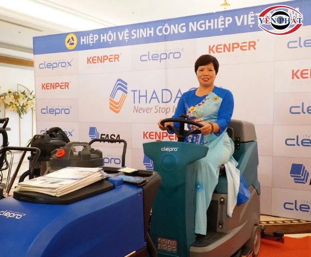 Thương hiệu máy chà sàn Clepro