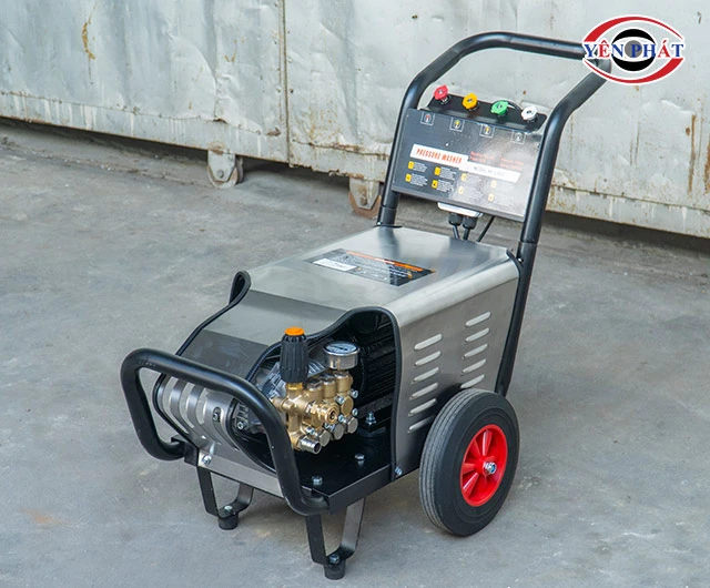 Máy phun rửa xe Kungfu KF 3KW