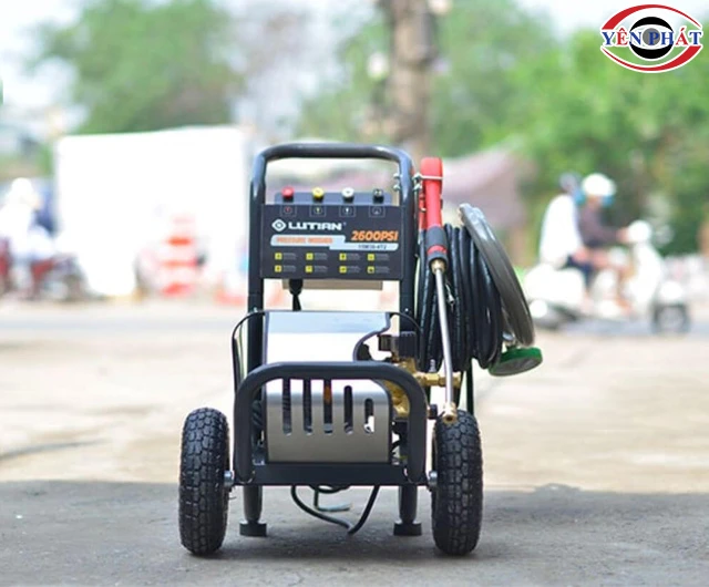 Máy rửa xe cao áp Lutian