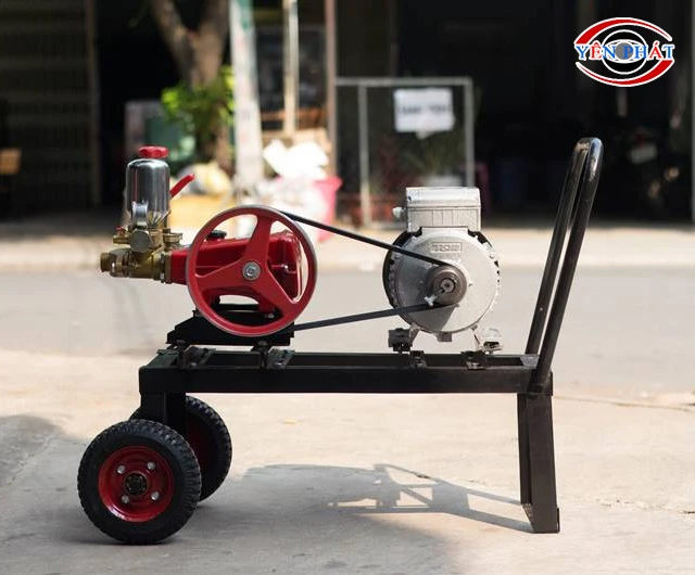Máy xịt rửa xe chuyên nghiệp 5HP TS80 chất lượng