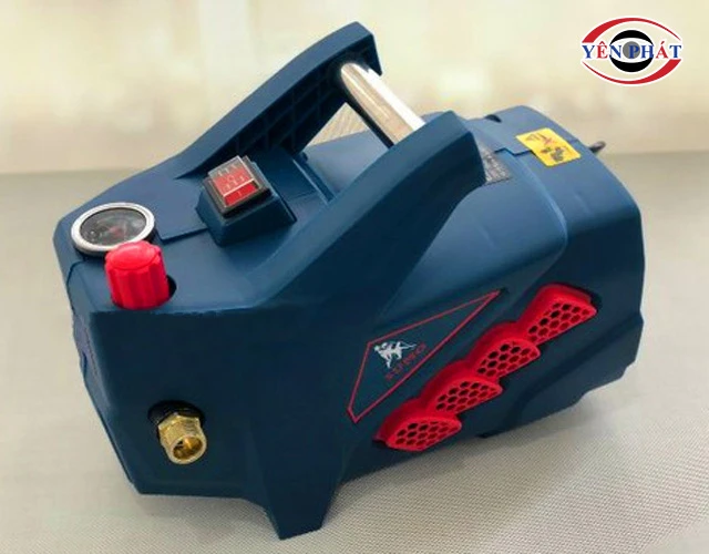 Máy rửa xe Sumo TW06 2500W