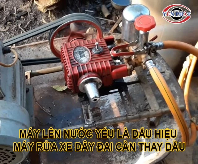 máy xịt rửa xe dây đai lên nước yếu