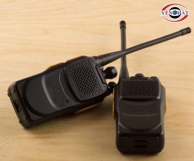 Bộ đàm 2 cái dễ kết nối