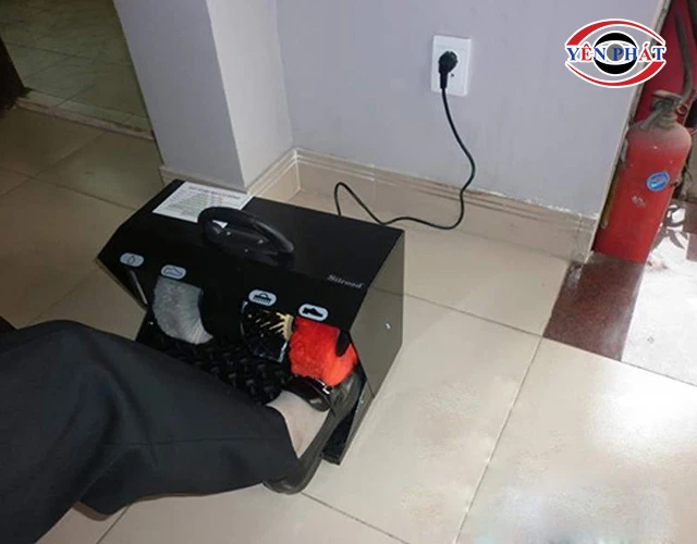 sử dụng máy đánh giầy Silroad