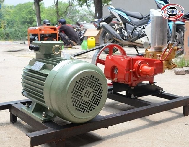 Máy rửa xe dây đai HL120