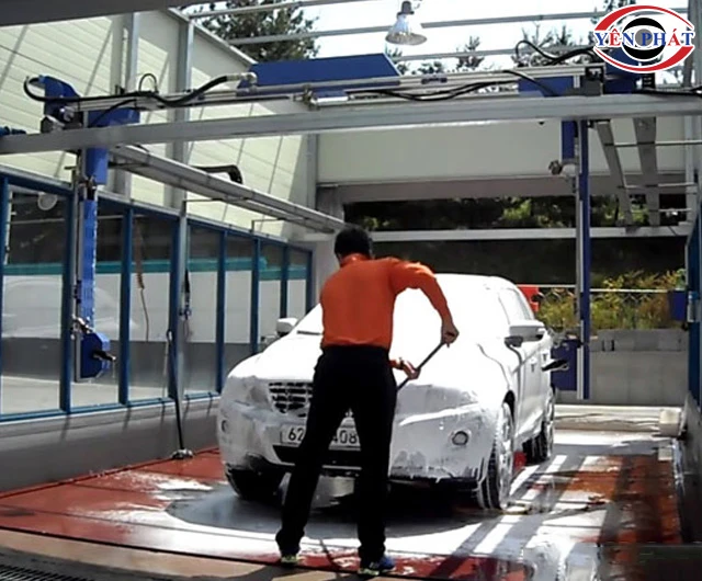 Máy rửa xe bán tự động