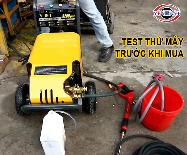 test máy rửa xe V-Jet trước khi mua