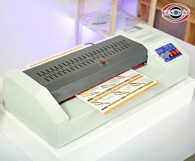 Máy ép plastic Bosser cho thành phẩm đẹp