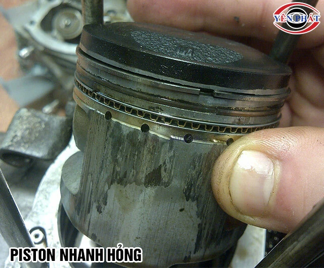 Rơ le máy nén khí bị xì hơi khiến piston nhanh hỏng