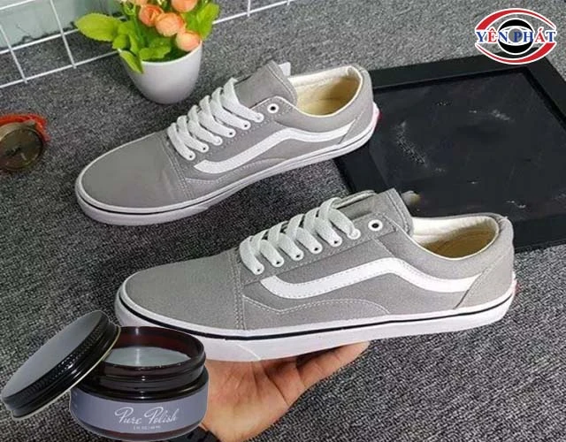 Mẹo bảo quản xi đánh giày màu xám