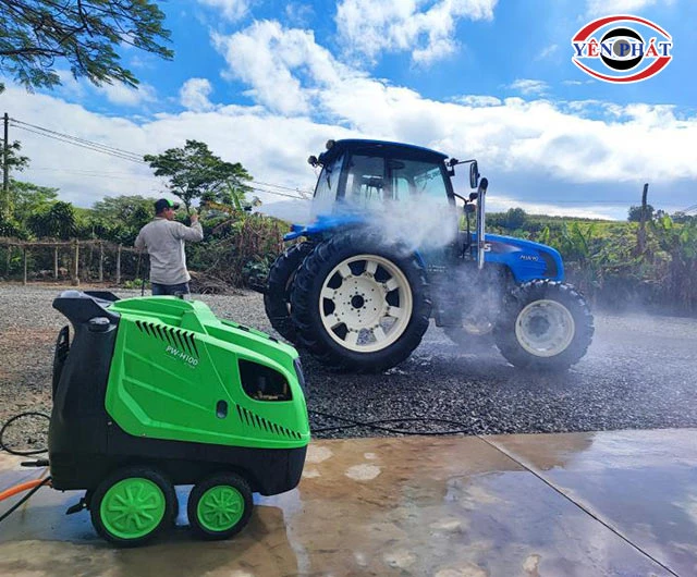 máy rửa xe ý vận hành êm ái