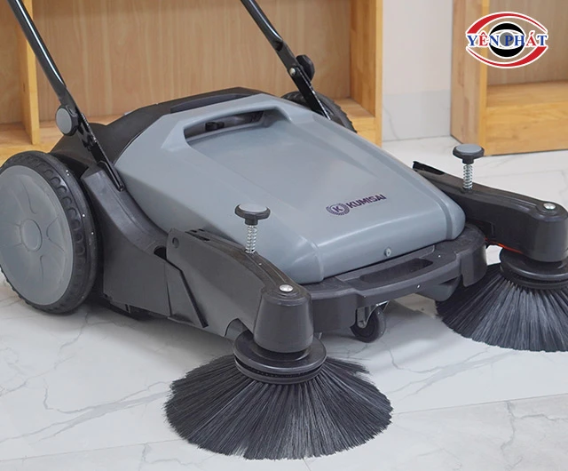 thiết kế của máy quét rác đẩy tay chắc chắn