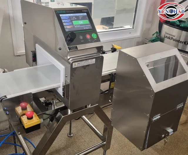 Máy dò kim loại Anritsu M6 dạng ngang