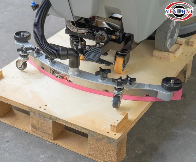 Cần gạt máy chà sàn liên hợp Kumisai KMS 68B