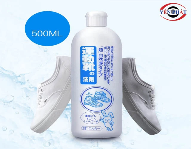 Dung dịch Kose làm sạch giày