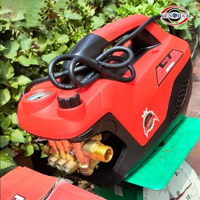 Máy rửa xe 4000W Hitachi 