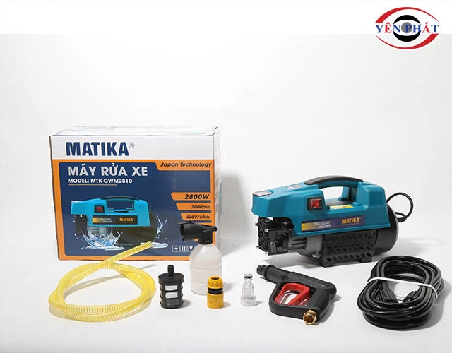 máy rửa xe Makita bền