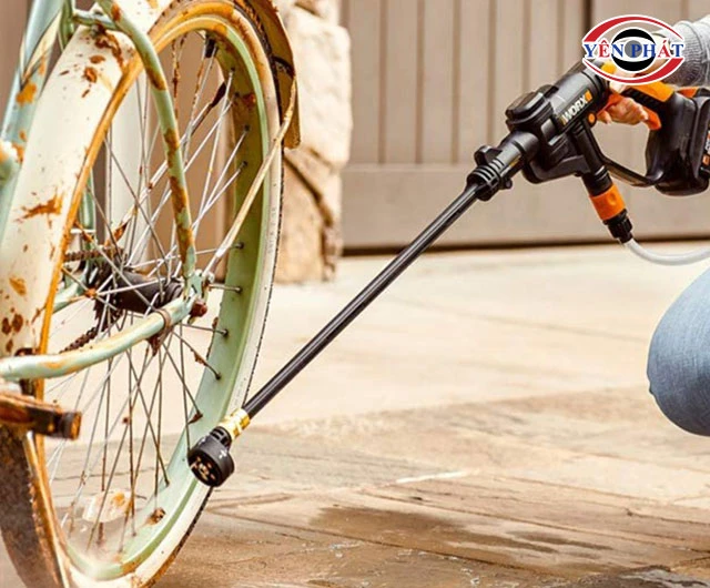 máy rửa xe Worx dùng dễ dàng