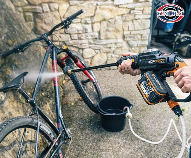 cách dùng máy rửa xe Worx