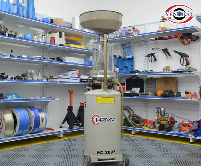 máy hút dầu xe tải