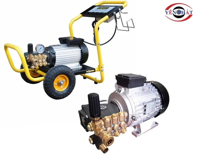 giá máy rửa xe Urali