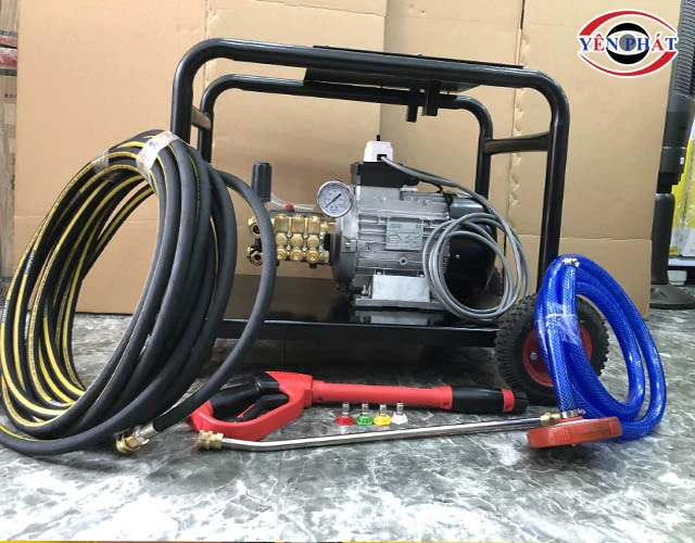 full phụ kiện máy rửa xe Urali
