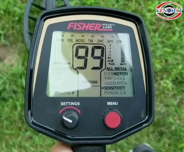 Màn hình máy dò kim loại Fisher