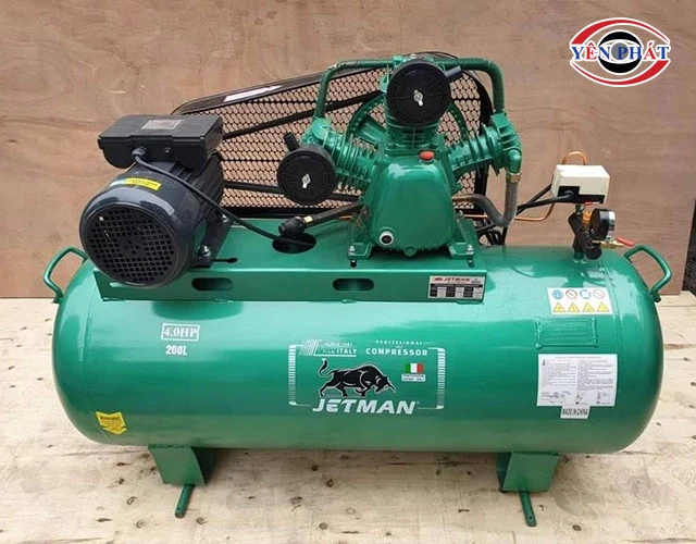 máy nén khí 250L
