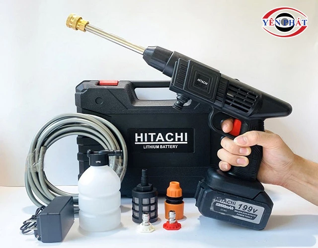 Máy rửa xe Hitachi 1800W
