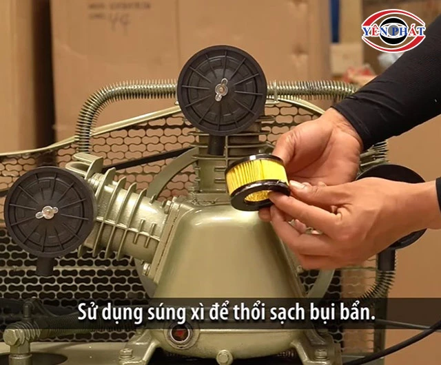 vệ sinh máy nén khí 1.5HP