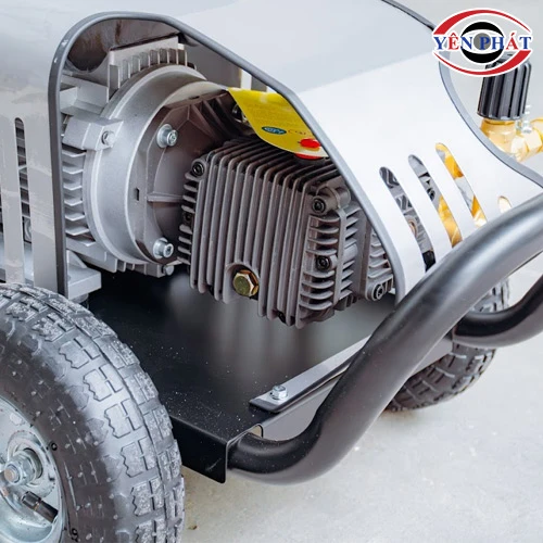 Máy rửa xe áp lực cao Lutian 2600PSI 15M26-3.7S2 5