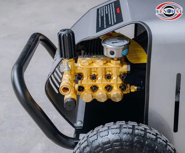Đầu bơm máy rửa xe Lutian 3600psi