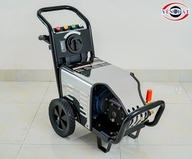 Bán máy rửa xe cao áp Kumisai 18M17.5-3T4