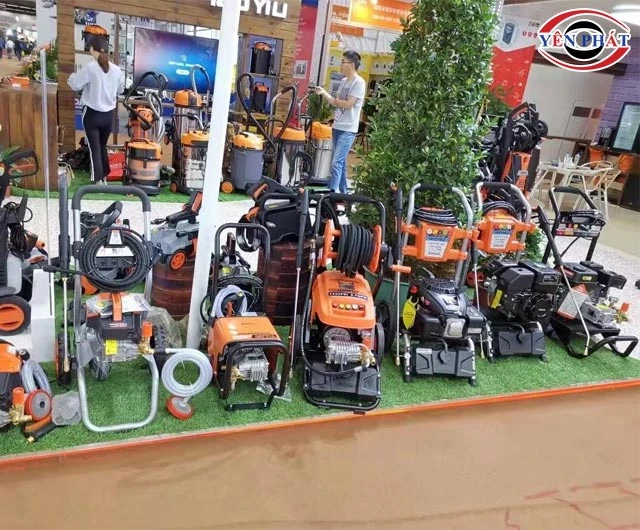 máy rửa xe Yili đẹp mắt