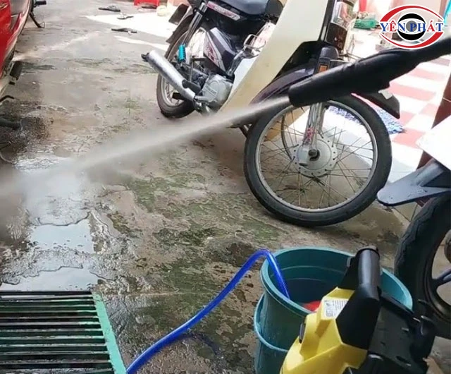 máy rửa xe Perfect mạnh mẽ
