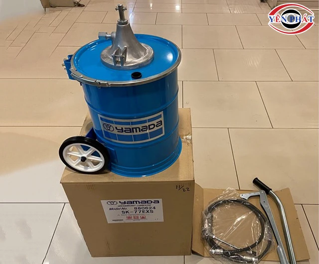 Máy bơm mỡ Yamada bằng tay
