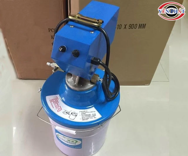 Máy bơm mỡ Yamada chạy điện