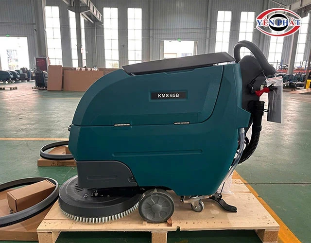 Bảo quản máy chà sàn liên hợp nơi khô ráo