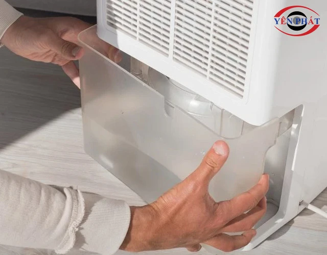 máy hút ẩm 16l cần tháo nước nhiều lần