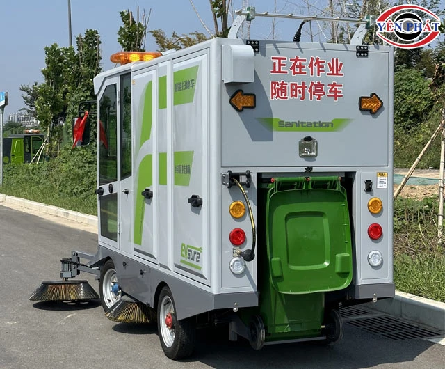 Đèn xe quét rác ngồi lái Kumisai KMS S18