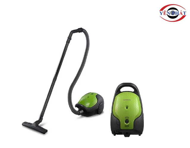Máy hút bụi 800W Panasonic MC-CG370GN46