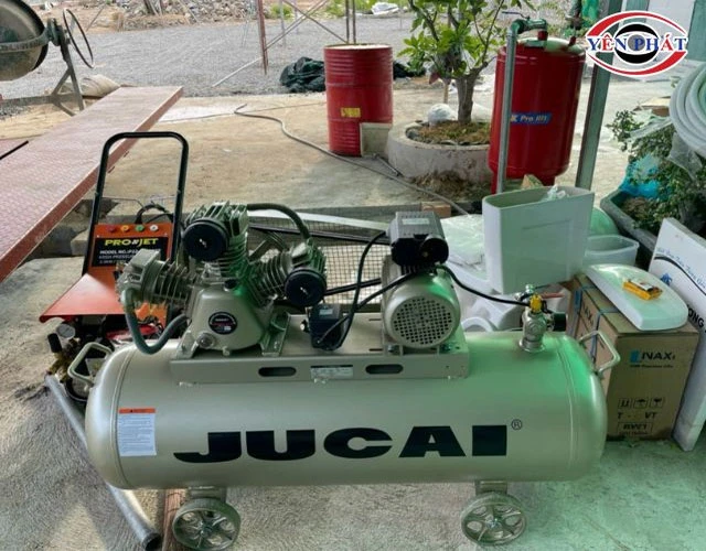 Máy bơm hơi Jucai 11kW 8-12bar