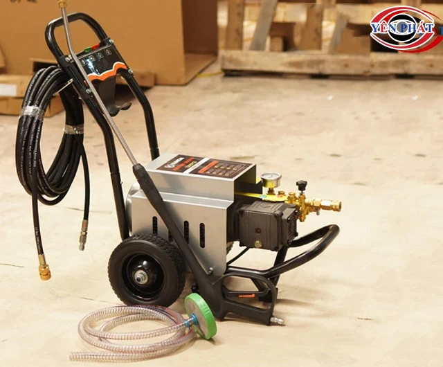 Máy rửa xe 3 hp Kumisai 80/2.2