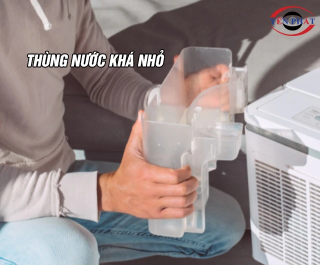 Thùng nước máy hút ẩm dưới 3 triệu nhỏ