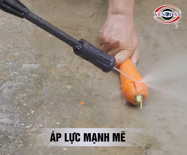 Máy rửa xe Hakawa mạnh mẽ