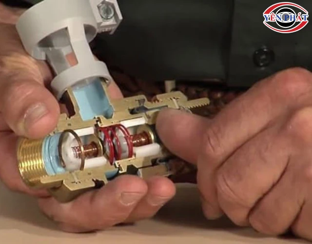 Cách chỉnh áp máy nén khí trục vít qua rơ le