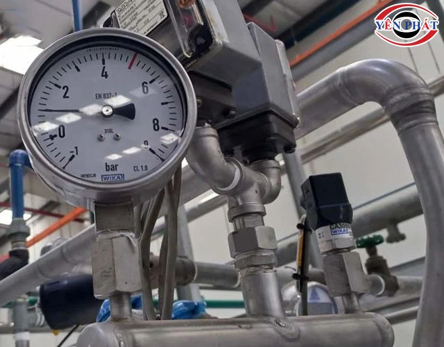 đồng hồ đo áp nhảy loạn xạ